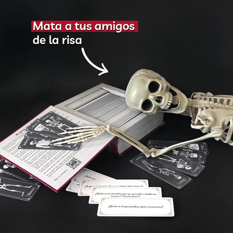 esqueleto sobre caja juicio final sobre fondo negro